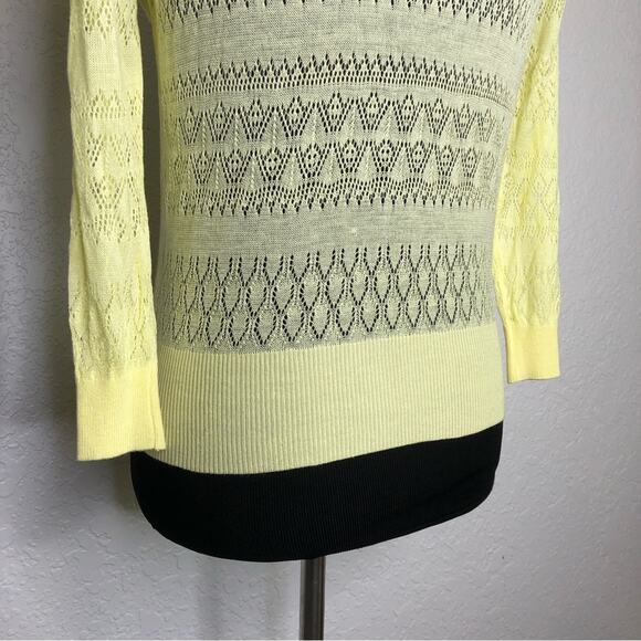 Zara Knitwear pale soft yellow open knit crochet button cardigan size Large NWT - Picture 10 of 13